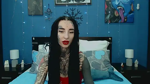 Snapshot of Velvetbat chatting on June 2026 07:33:01 AM Velvetbat online show from June 2026 07:33:01 AM