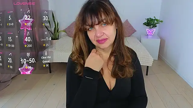 Snapshot of Nika_Light chatting on January 2026 11:35:01 AM Nika Light online show from January 2026 11:35:01 AM
