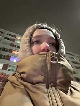 Snapshot of bambi_lu chatting on January 2026 07:19:02 PM bambi lu online show from January 2026 07:19:02 PM