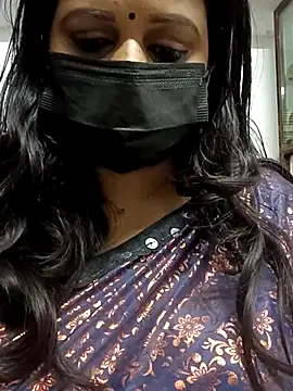 aparna99 online show from September 2025 07:38:01 PM