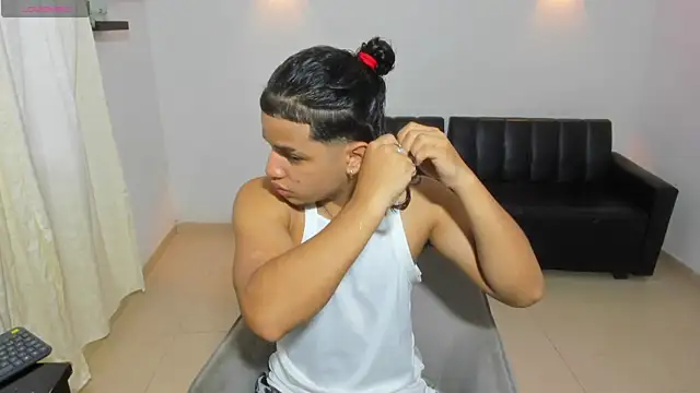samxx muscle online show from June 2026 12:40:02 PM