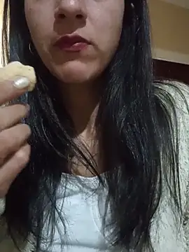 Snapshot of Camilitah chatting on May 2026 01:43:02 PM Camilitah online show from May 2026 01:43:02 PM