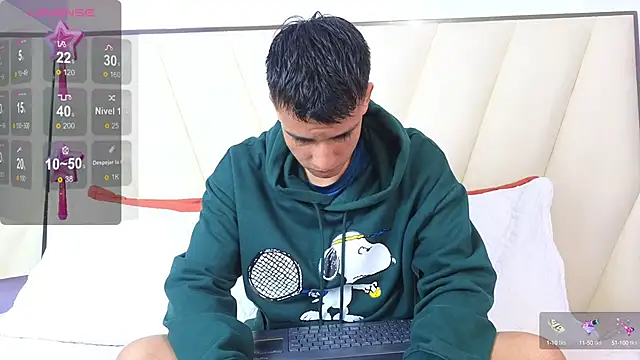 Hotboy21  online show from October 2025 03:53:01 AM