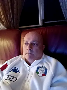 Alexis Bull online show from February 2026 11:25:01 PM