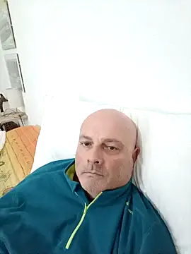 Alexis Bull online show from March 2026 11:14:01 AM