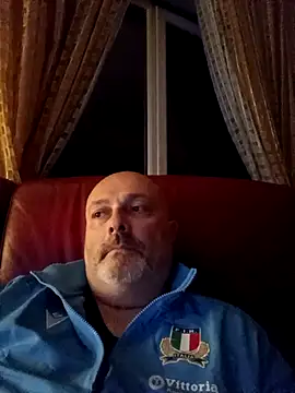 Alexis Bull online show from April 2026 11:16:02 PM