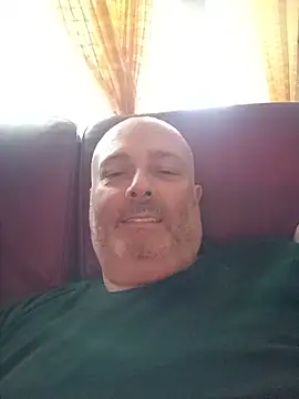 Snapshot of Alexis_Bull chatting on June 2026 02:41:02 PM Alexis Bull online show from June 2026 02:41:02 PM