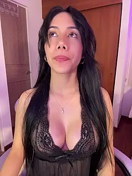 ArianaReynoldss online show from July 2026 10:10:02 AM