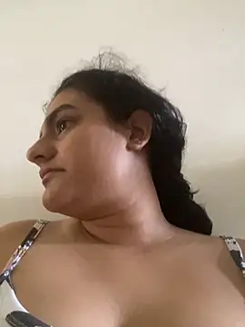 Snapshot of carlafox05 chatting on April 2026 02:18:02 PM carlafox05 online show from April 2026 02:18:02 PM