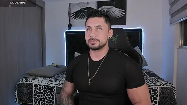 santi aesthetic online show from June 2026 02:06:01 AM