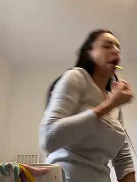 Anna Nobel online show from November 2025 10:01:02 AM