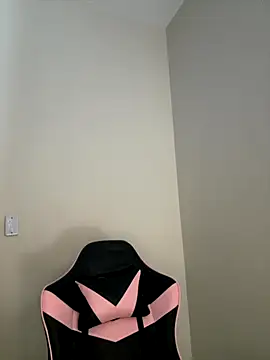 Manu 2002  online show from November 2025 10:37:02 AM