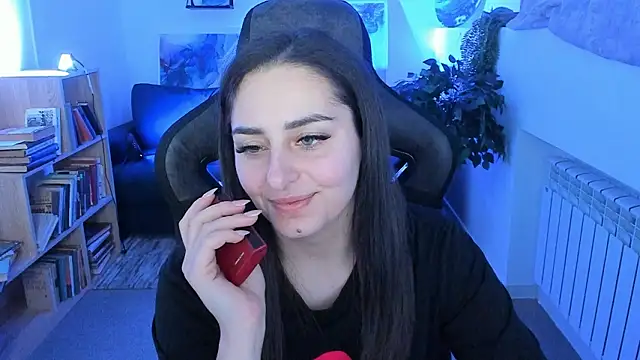 ValeriiMills online show from March 2026 02:41:02 PM