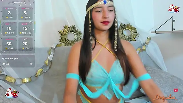 Snapshot of _Orquidea_ chatting on November 2025 01:34:01 PM Orquidea online show from November 2025 01:34:01 PM