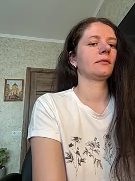 Snapshot of MariannaSida chatting on April 2026 07:58:02 AM MariannaSida online show from April 2026 07:58:02 AM