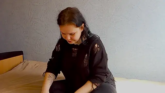 Snapshot of SweetPiggyx chatting on April 2026 09:15:01 AM SweetPiggyx online show from April 2026 09:15:01 AM