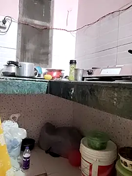 Desi Bhabi 01 online show from December 2025 03:20:01 PM