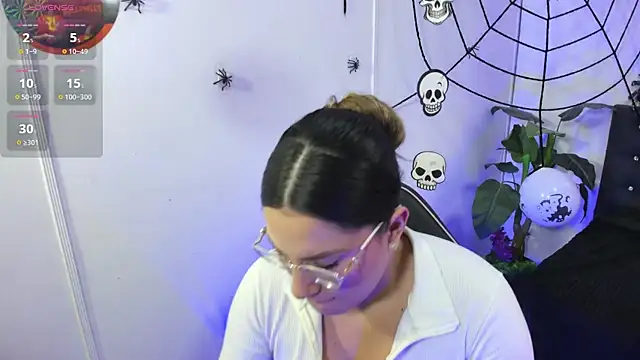 Snapshot of saaya_tay chatting on October 2025 03:03:02 AM saaya tay online show from October 2025 03:03:02 AM