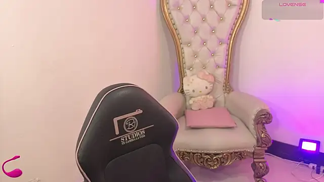 Snapshot of saaya_tay chatting on November 2025 03:16:01 AM saaya tay online show from November 2025 03:16:01 AM