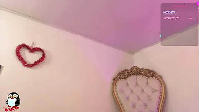 Snapshot of saaya_tay chatting on November 2025 03:17:02 AM saaya tay online show from November 2025 03:17:02 AM