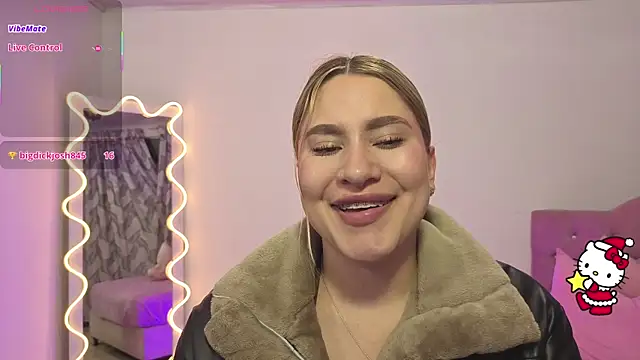 Snapshot of saaya_tay chatting on December 2025 03:23:01 AM saaya tay online show from December 2025 03:23:01 AM