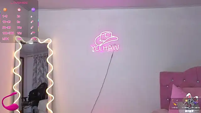 Snapshot of saaya_tay chatting on December 2025 03:15:01 AM saaya tay online show from December 2025 03:15:01 AM