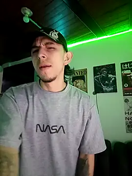 Chris  Jones online show from April 2026 10:25:02 PM