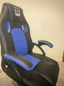 Monella123 online show from February 2026 11:48:01 AM