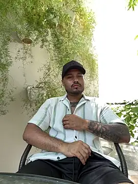 Snapshot of PapiStan chatting on September 2025 04:18:02 PM PapiStan online show from September 2025 04:18:02 PM