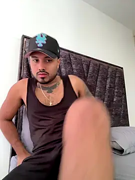 Snapshot of PapiStan chatting on October 2025 01:52:02 PM PapiStan online show from October 2025 01:52:02 PM