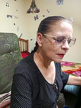 katrina perez online show from September 2025 09:37:01 PM