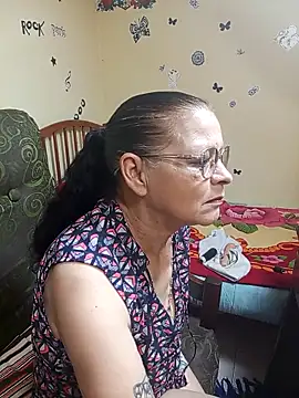 katrina perez online show from September 2025 03:57:01 PM