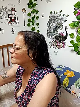 katrina perez online show from April 2026 12:04:01 AM