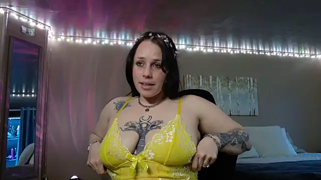 Snapshot of mavismable chatting on April 2026 03:36:02 AM mavismable online show from April 2026 03:36:02 AM