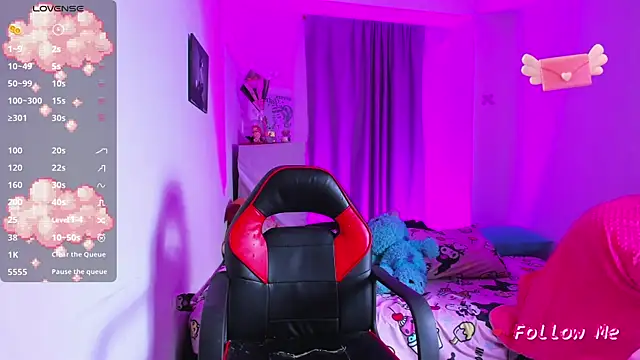 Snapshot of SkylerBennet chatting on March 2026 04:13:02 AM SkylerBennet online show from March 2026 04:13:02 AM