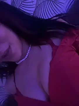QueenLujaine online show from May 2026 05:59:01 AM