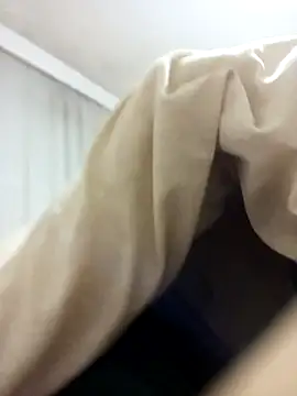 leona633 online show from January 2026 10:57:02 PM