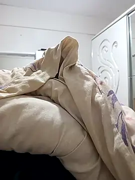 leona633 online show from February 2026 06:55:02 PM