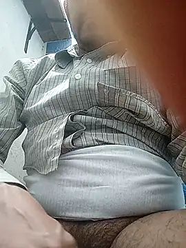 Snapshot of thedogmanttony chatting on March 2025 03:45:01 AM thedogmanttony online show from March 2025 03:45:01 AM