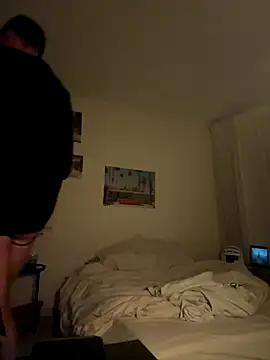 Snapshot of Chaud06_french chatting on November 2025 12:54:01 AM Chaud06 french online show from November 2025 12:54:01 AM