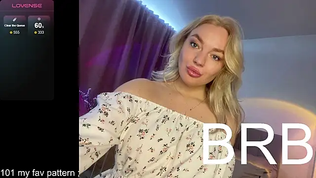 Snapshot of Eva___forever chatting on April 2026 01:19:02 AM Eva forever online show from April 2026 01:19:02 AM