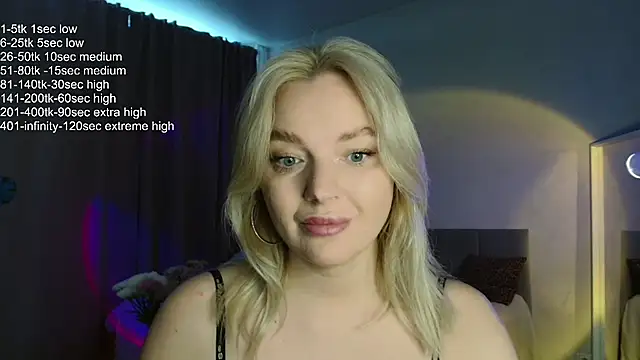 Snapshot of Eva___forever chatting on May 2026 09:13:02 AM Eva forever online show from May 2026 09:13:02 AM