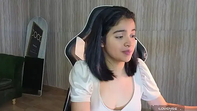 clementine t online show from September 2025 02:37:01 AM