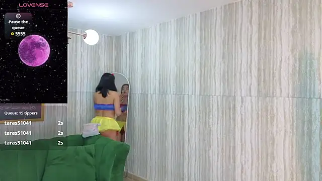 clementine t online show from October 2025 11:51:02 AM