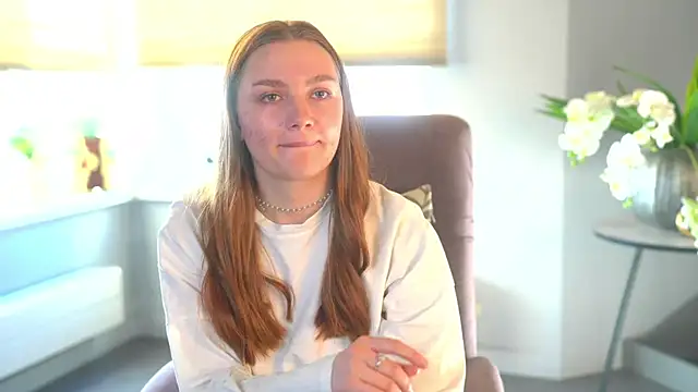 Snapshot of MeganBoone chatting on March 2025 04:28:02 AM MeganBoone online show from March 2025 04:28:02 AM