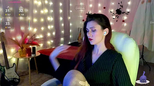 Snapshot of KatrinRayJoy chatting on October 2025 02:24:01 PM KatrinRayJoy online show from October 2025 02:24:01 PM