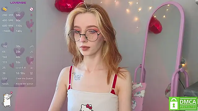 Snapshot of sweetuniporn chatting on March 2025 08:40:01 AM sweetuniporn online show from March 2025 08:40:01 AM