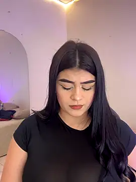 Kariina  69 online show from November 2025 03:18:02 AM