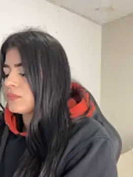 Kariina  69 online show from November 2025 04:11:01 AM