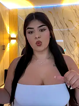 Kariina  69 online show from January 2026 03:43:01 AM